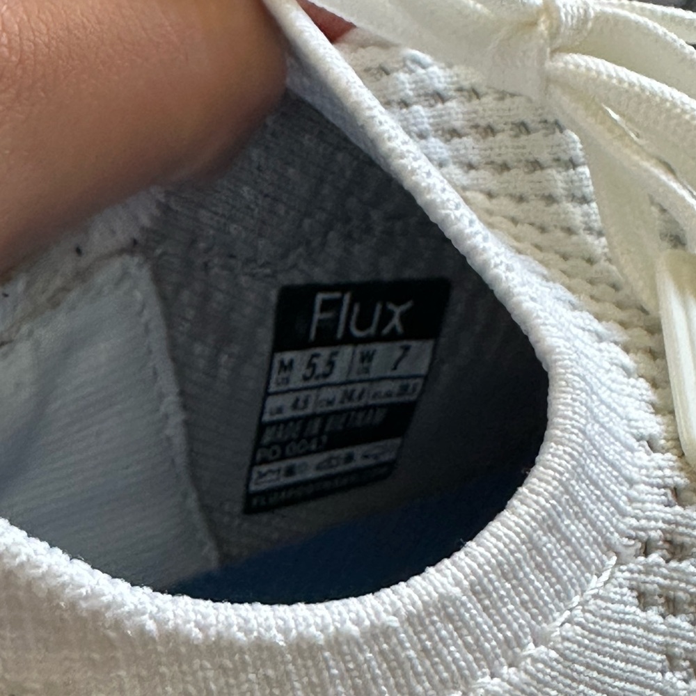 Flux Shoes - Picture 9 of 9